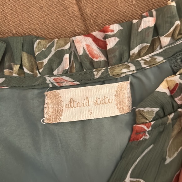 Altar’d State dress - Picture 2 of 4